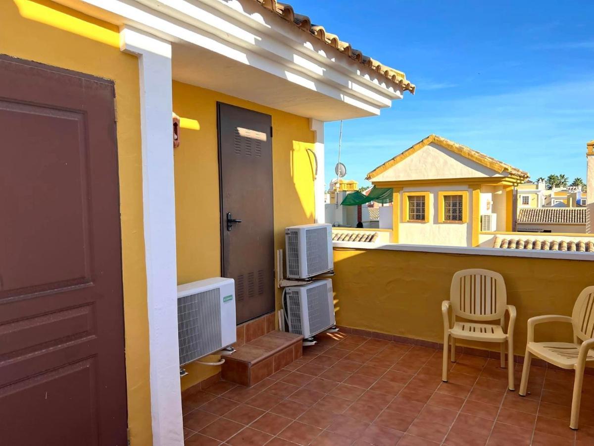 Casa Rodasa - 2 Bedrooms, Roof Terrace, Airco, Front-Terrace, Back-Patio, Communal Pool, Etc Eksteriør billede
