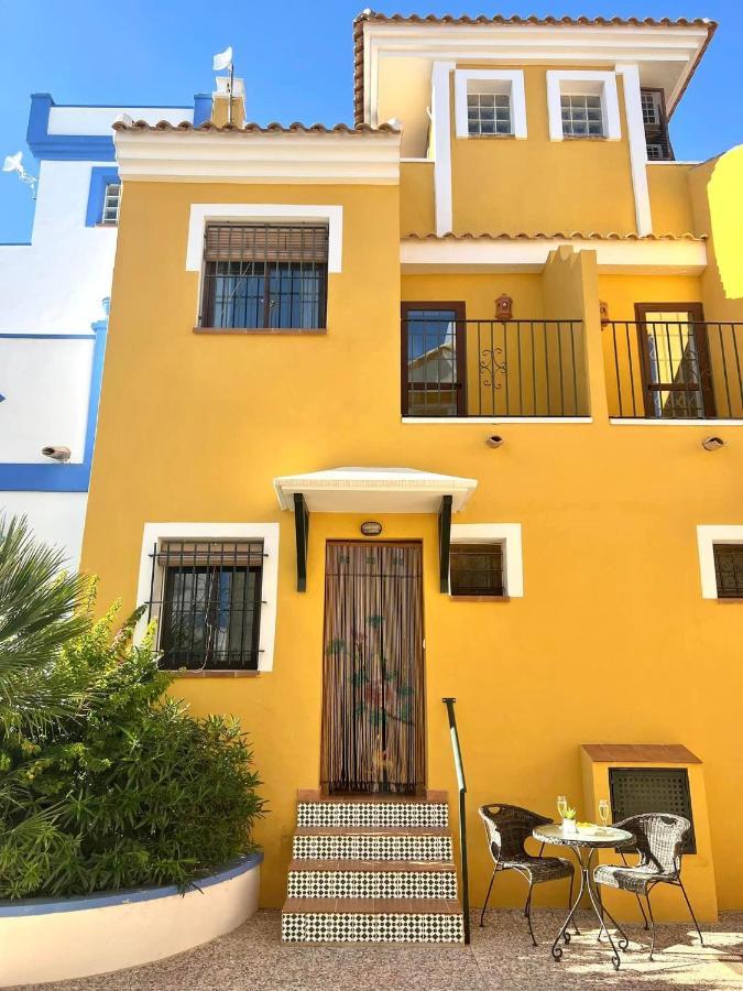 Casa Rodasa - 2 Bedrooms, Roof Terrace, Airco, Front-Terrace, Back-Patio, Communal Pool, Etc Eksteriør billede